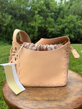 Francesco Biasia NWT Italian Leather Hobo Bag Peach Tan Boho Cutout Purse
